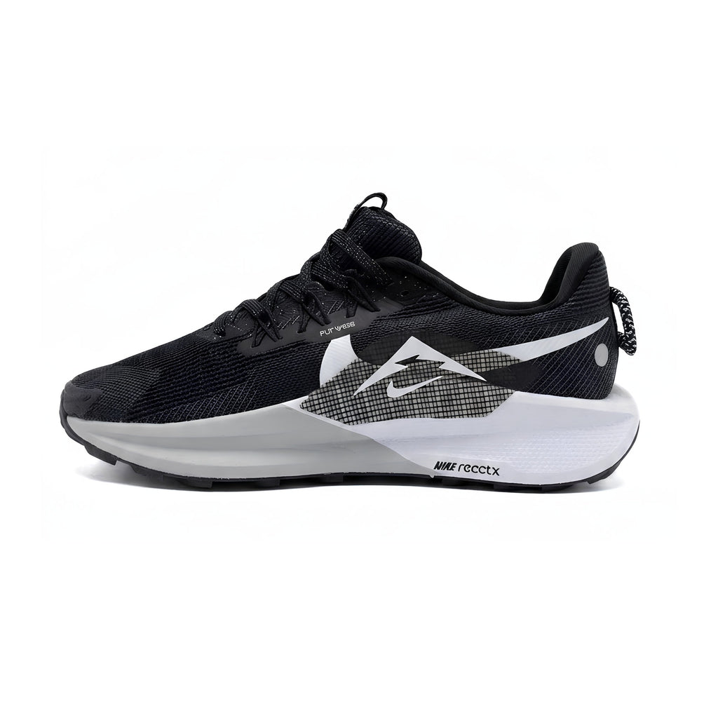 Nike Pegasus Trail 5 Negro Blanco